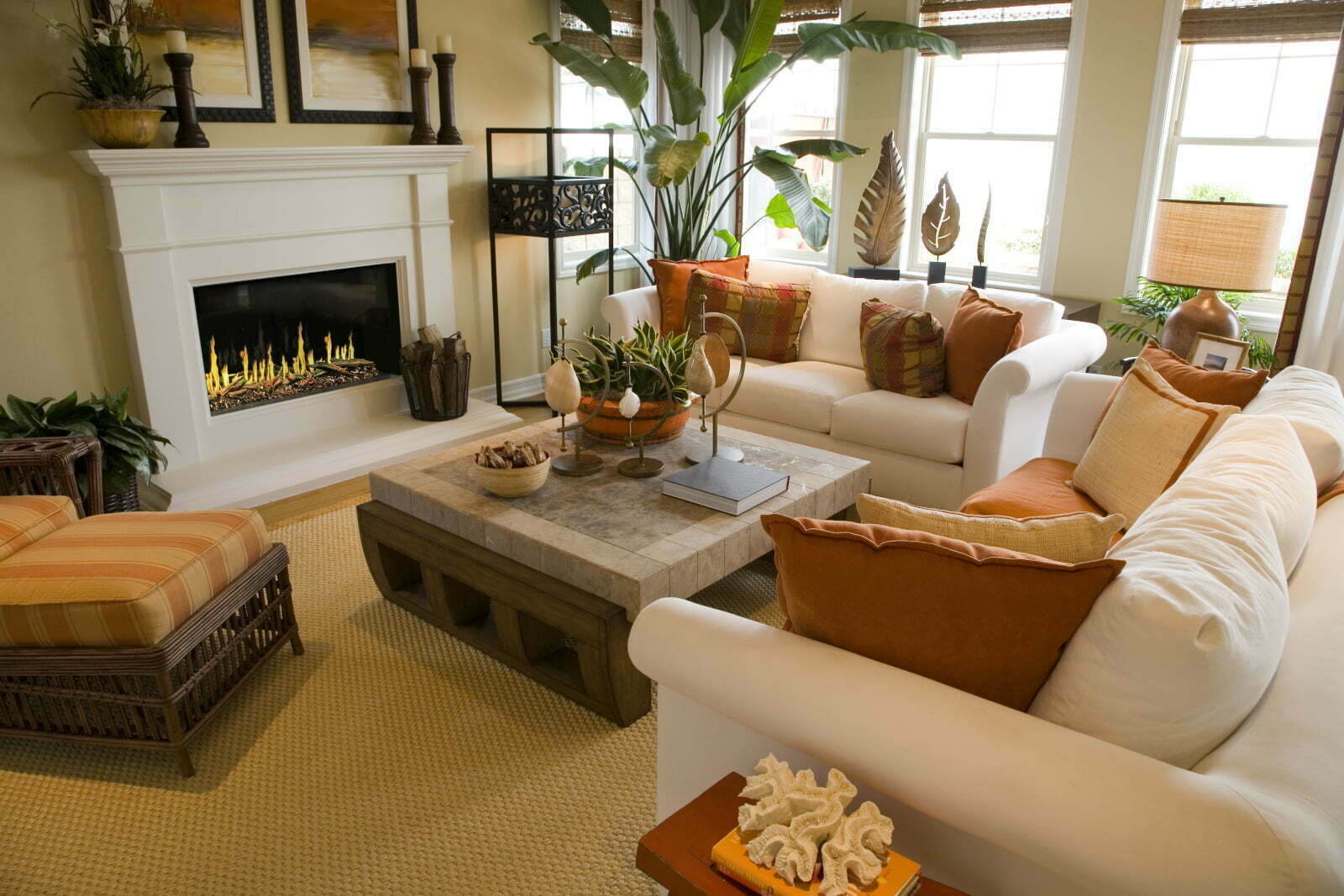 Modern Flames Orion Multi Series - 60 Inch Heliovision Electric Fireplace